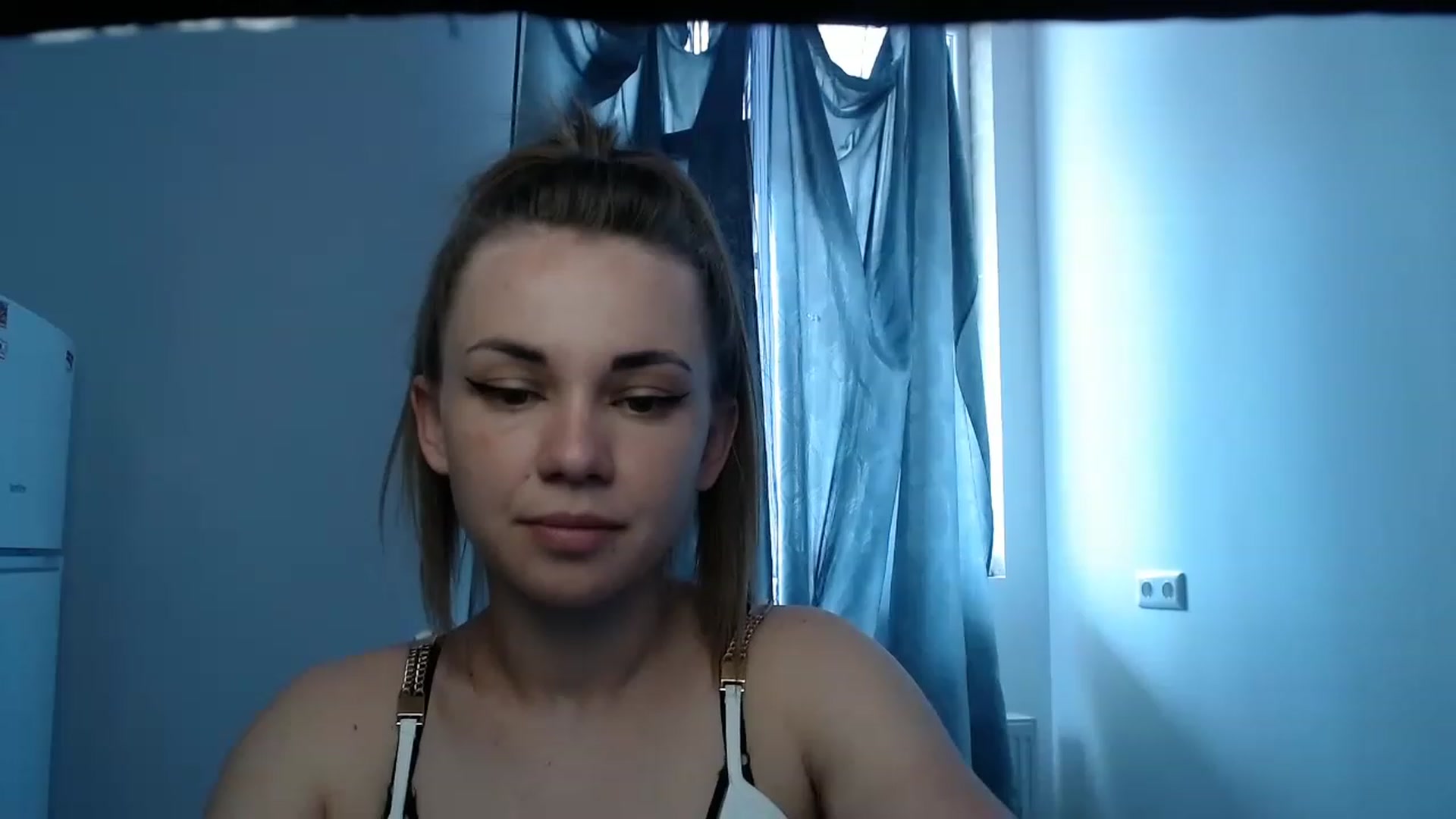 Gallery image thumbnail from VeryHotOne's myfreecams stream on, 05/26/2023, 12:33 image 16 of 20