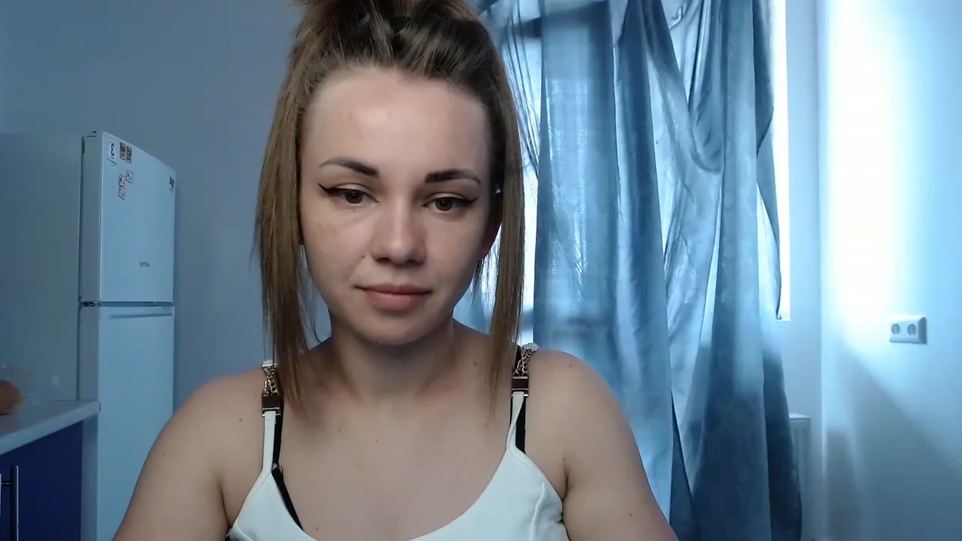Gallery image thumbnail from VeryHotOne's myfreecams stream on, 05/26/2023, 13:45 image 18 of 20