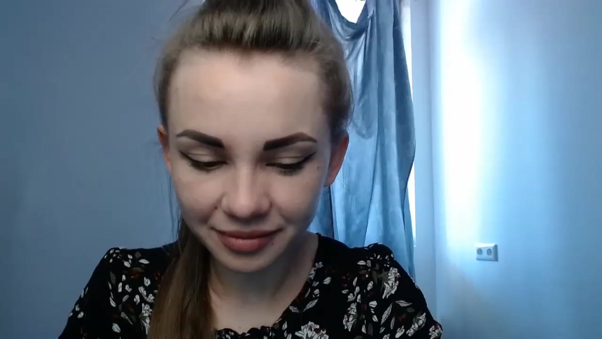 Gallery image thumbnail from VeryHotOne's myfreecams stream on, 05/29/2023, 09:24 image 4 of 20