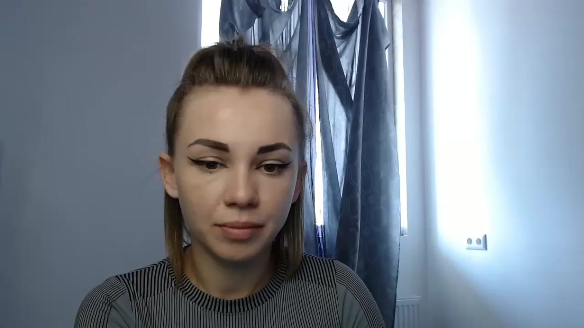 Gallery image thumbnail from VeryHotOne's myfreecams stream on, 05/30/2023, 10:06 image 6 of 20
