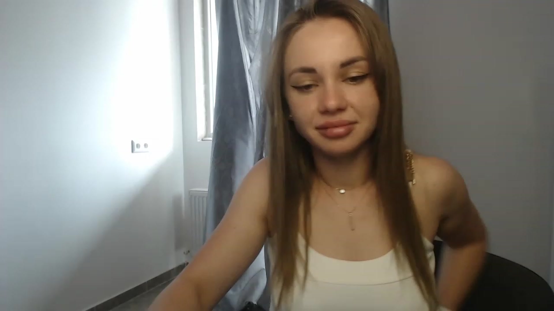 Gallery image thumbnail from VeryHotOne's myfreecams stream on, 06/03/2023, 12:08 image 4 of 20
