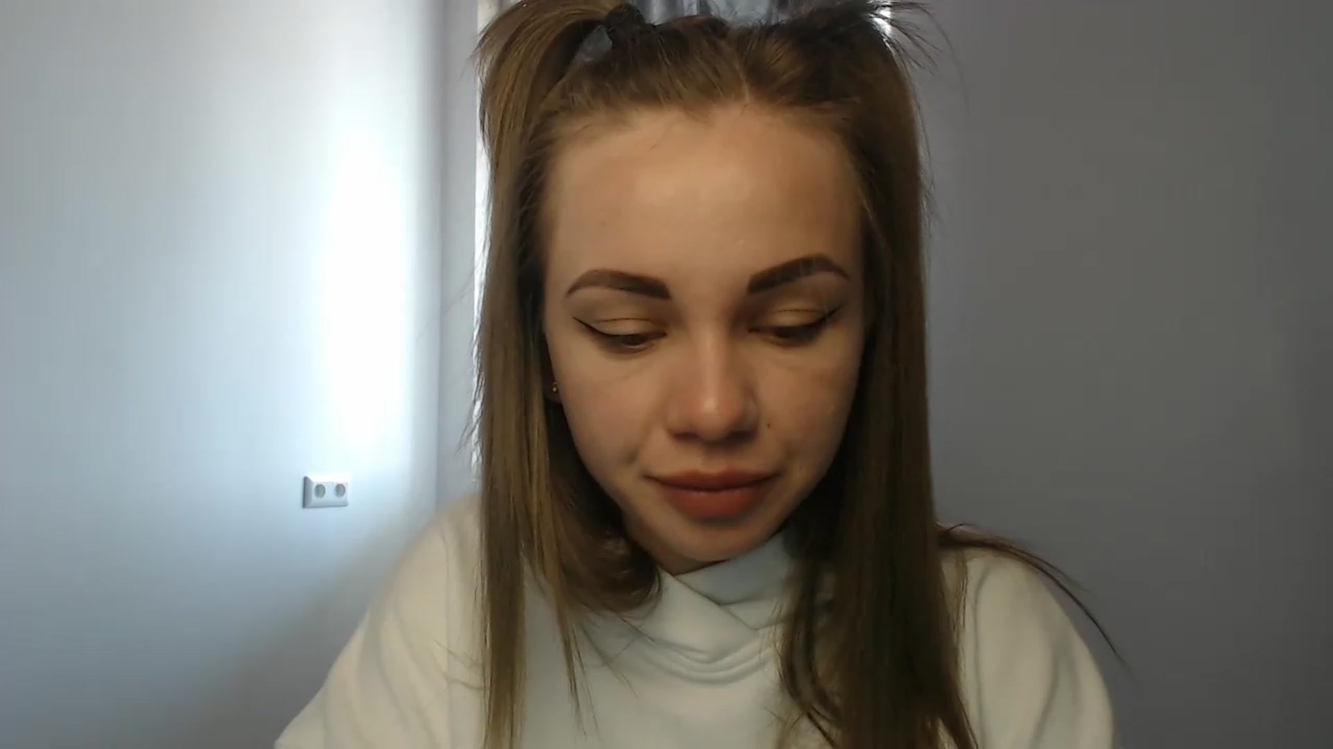 Gallery image thumbnail from VeryHotOne's myfreecams stream on, 06/06/2023, 10:37 image 19 of 20