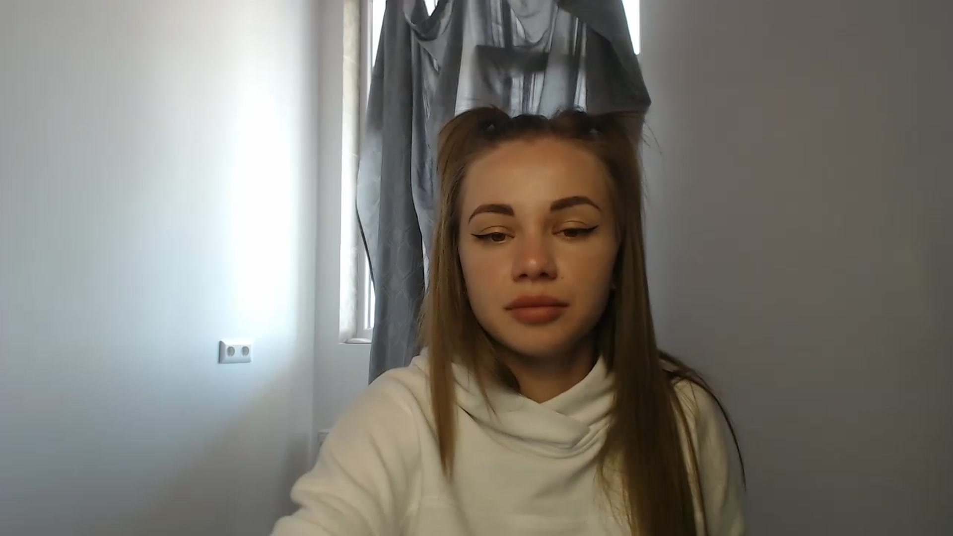 Gallery image thumbnail from VeryHotOne's myfreecams stream on, 06/06/2023, 10:37 image 8 of 20