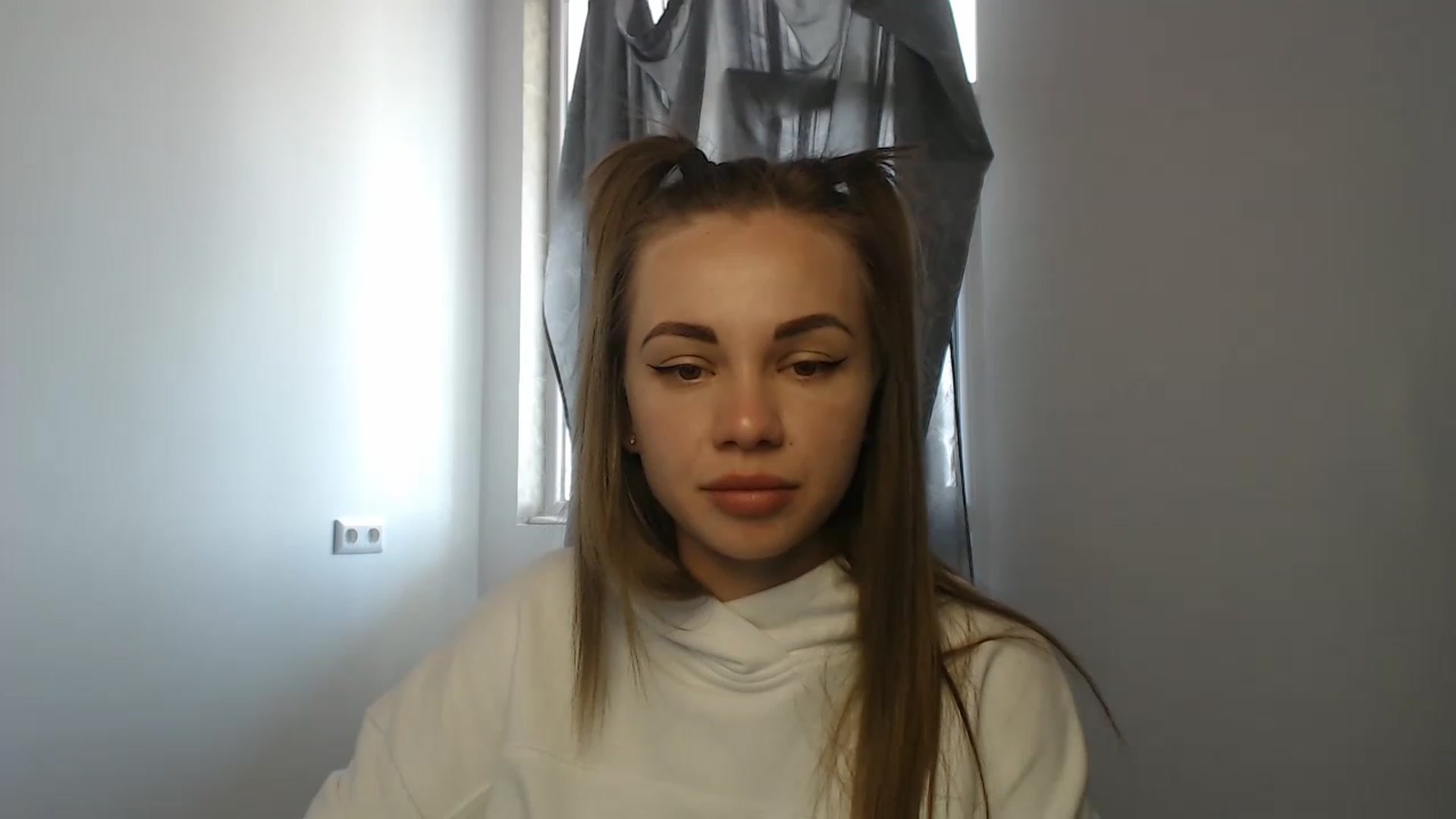 Gallery image thumbnail from VeryHotOne's myfreecams stream on, 06/06/2023, 10:37 image 15 of 20