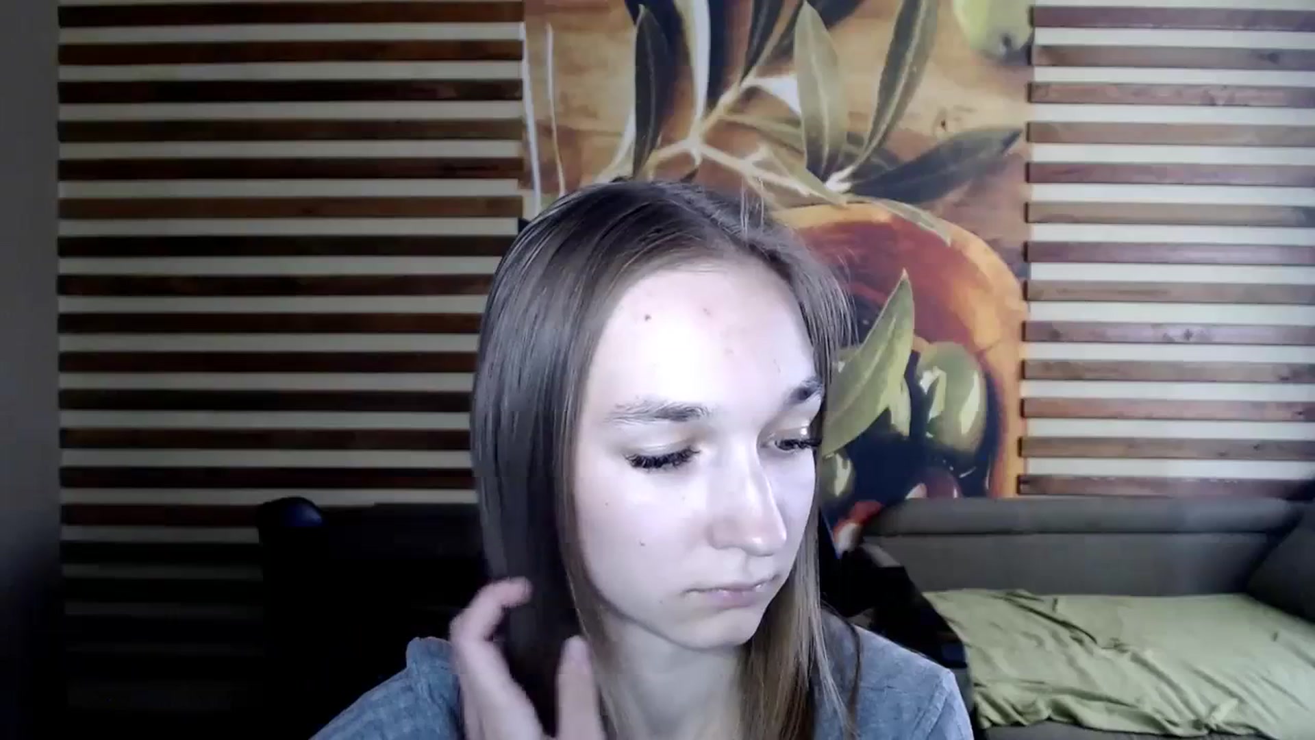 Gallery image thumbnail from VeryYYoung's myfreecams stream on, 10/17/2023, 12:37 image 17 of 20