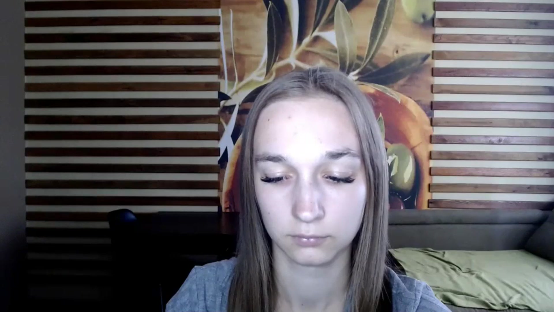 Gallery image thumbnail from VeryYYoung's myfreecams stream on, 10/17/2023, 12:37 image 6 of 20