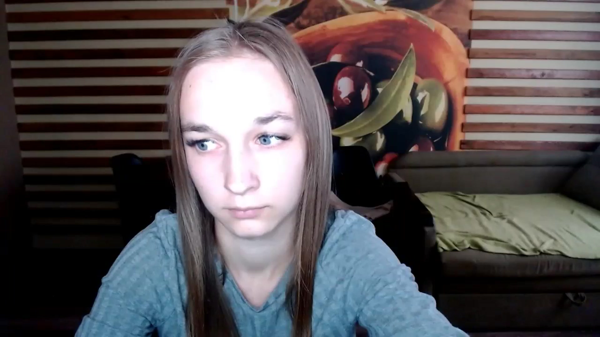 Gallery image thumbnail from VeryYYoung's myfreecams stream on, 10/17/2023, 14:09 image 7 of 20