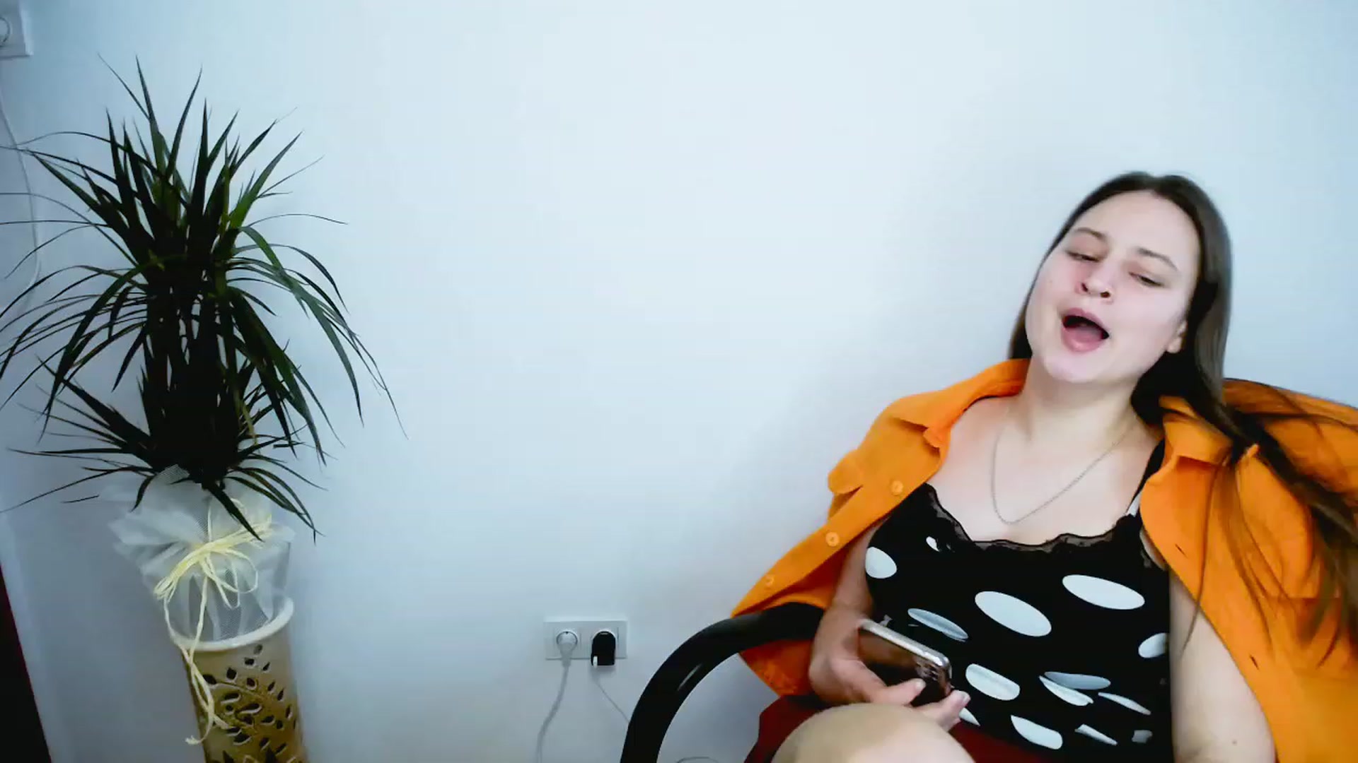 Gallery image thumbnail from Very_lovely's myfreecams stream on, 12/30/2023, 10:00 image 4 of 20