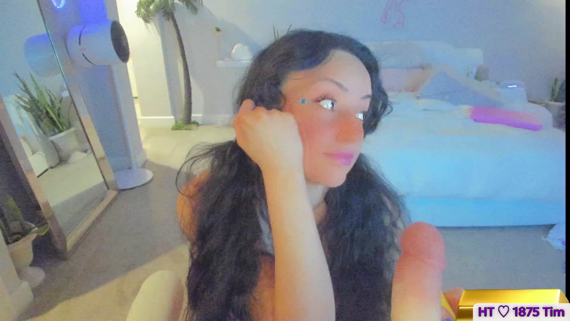 Gallery image thumbnail from Vesafine's myfreecams stream on, 07/20/2023, 08:50 image 14 of 20