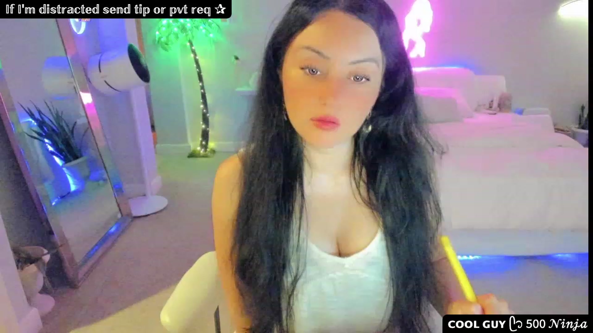 Gallery image thumbnail from Vesafine's myfreecams stream on, 07/26/2023, 07:37 image 7 of 20