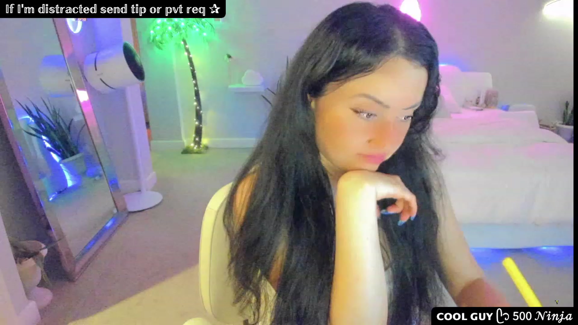 Gallery image thumbnail from Vesafine's myfreecams stream on, 07/26/2023, 07:37 image 20 of 20