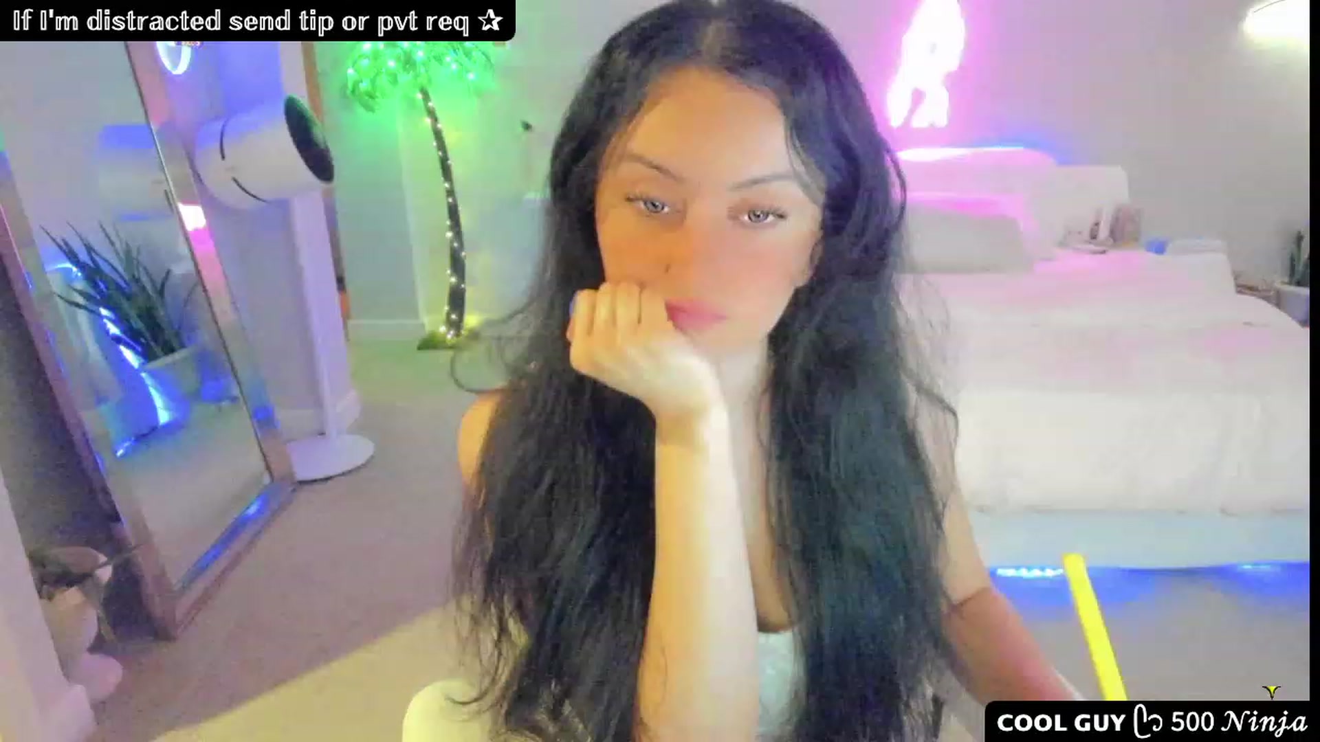 Gallery image thumbnail from Vesafine's myfreecams stream on, 07/26/2023, 08:16 image 9 of 20