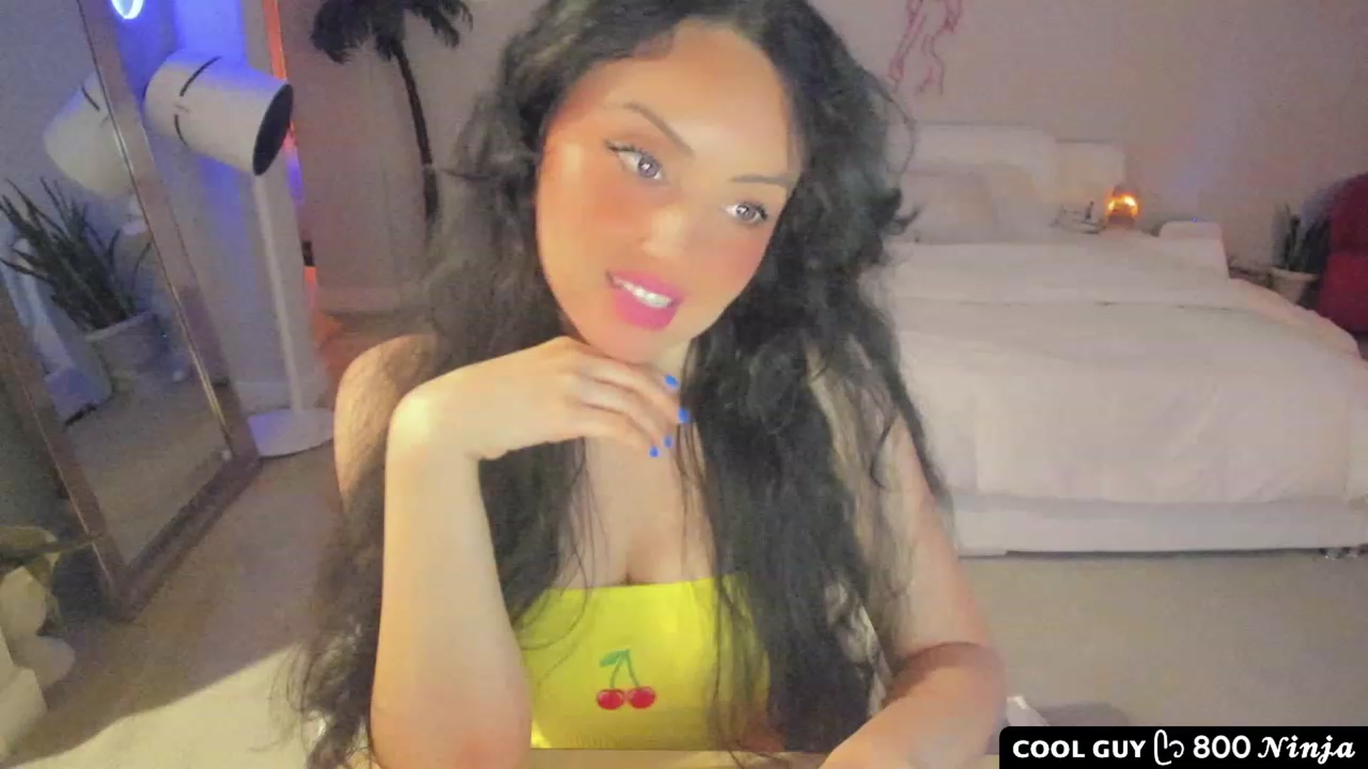 Gallery image thumbnail from Vesafine's myfreecams stream on, 07/30/2023, 11:34 image 12 of 20