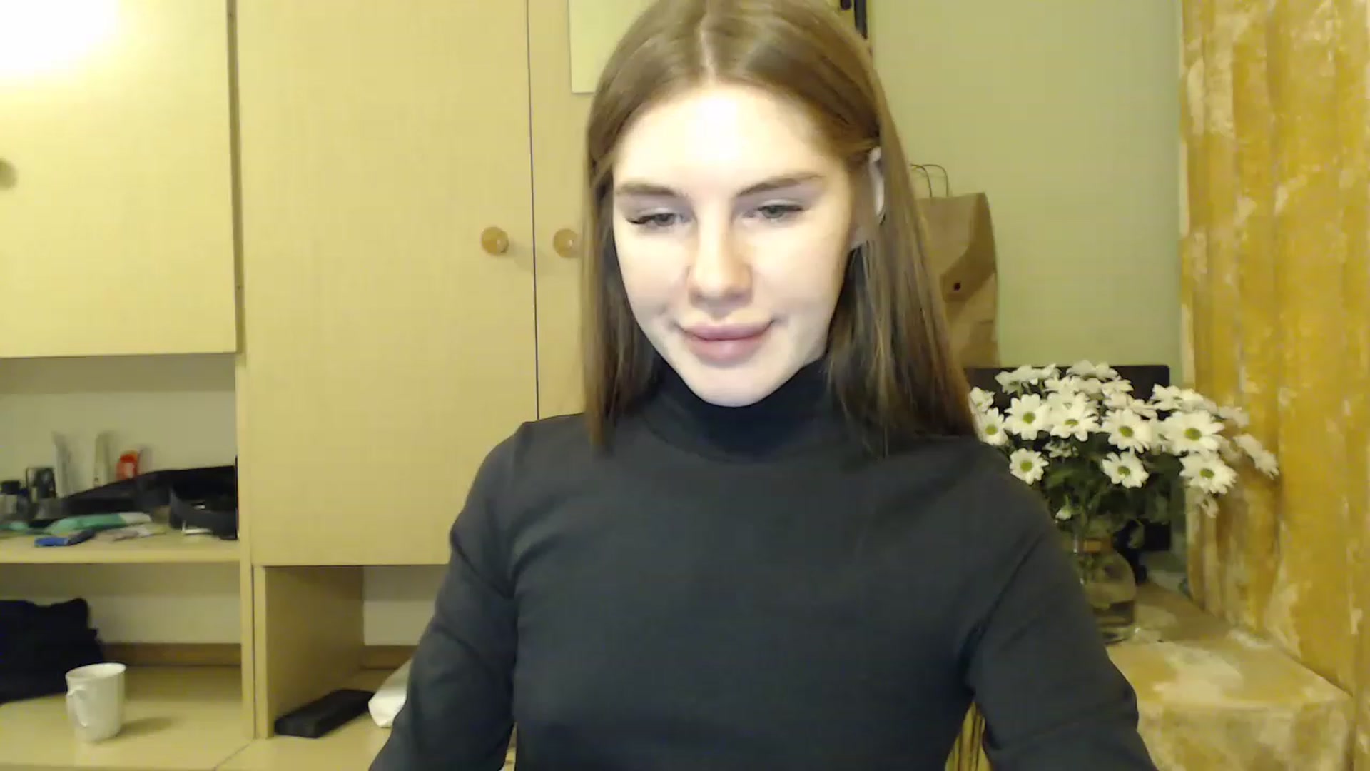 Gallery image thumbnail from Vesnyshka's myfreecams stream on, 01/31/2023, 19:59 image 5 of 20