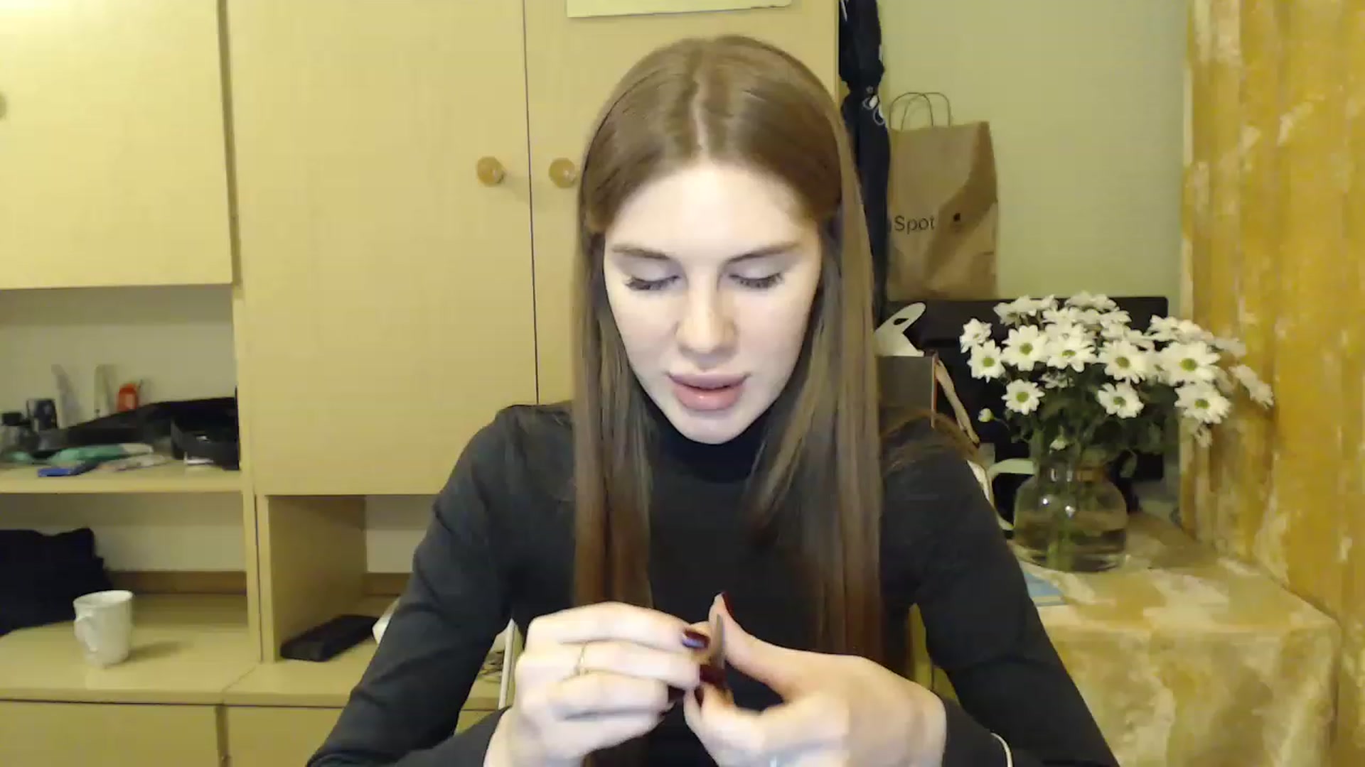 Gallery image thumbnail from Vesnyshka's myfreecams stream on, 01/31/2023, 19:59 image 14 of 20