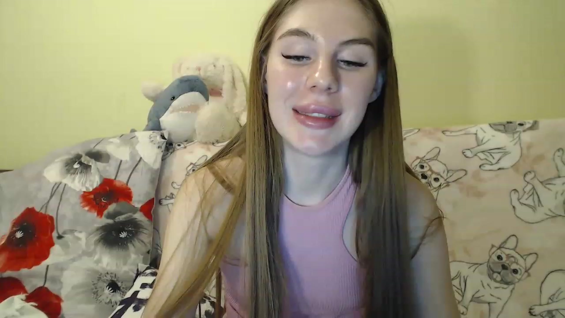 Gallery image thumbnail from Vesnyshka's myfreecams stream on, 02/15/2023, 19:40 image 12 of 20