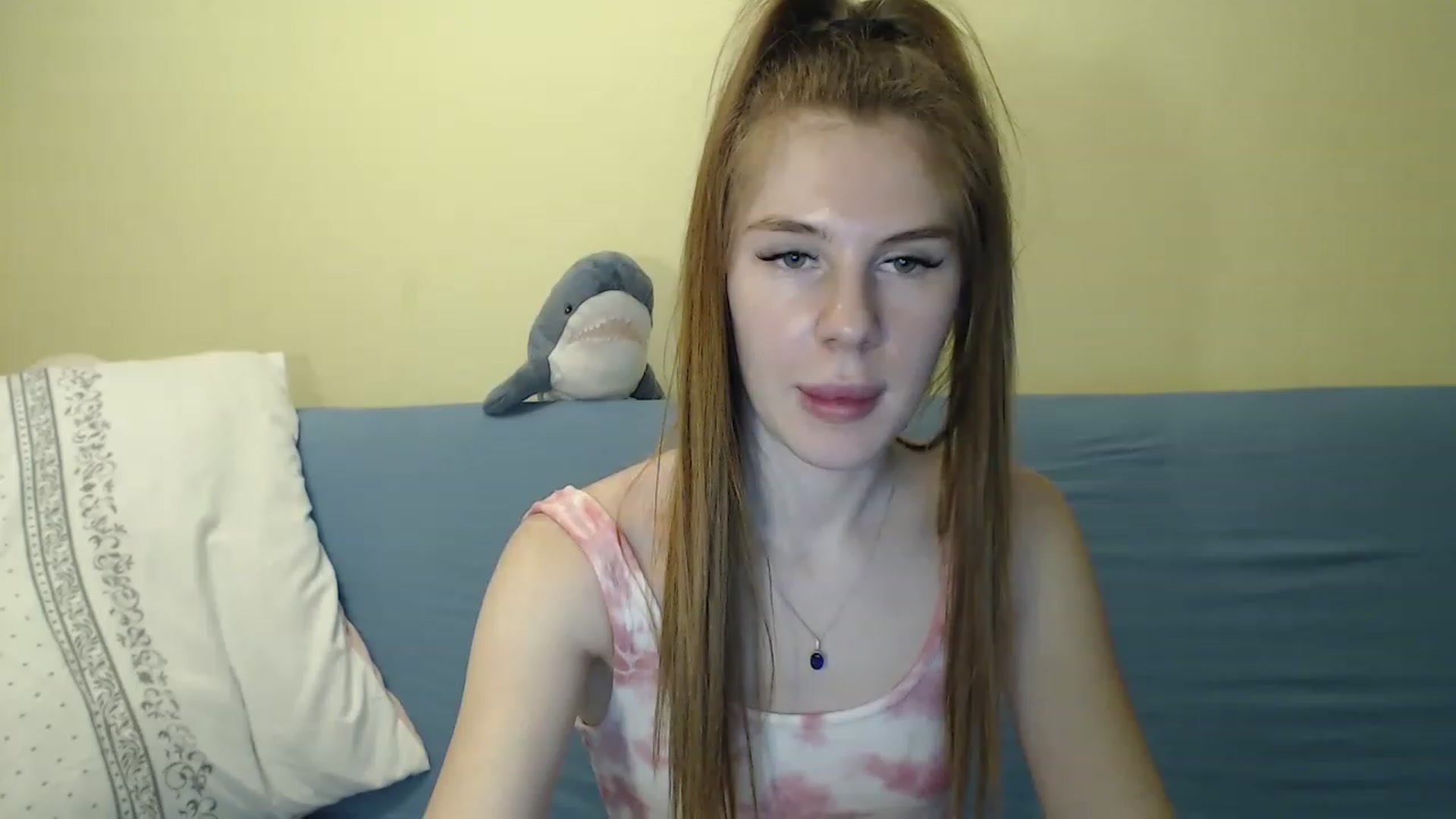 Gallery image thumbnail from Vesnyshka's myfreecams stream on, 02/17/2023, 18:46 image 20 of 20
