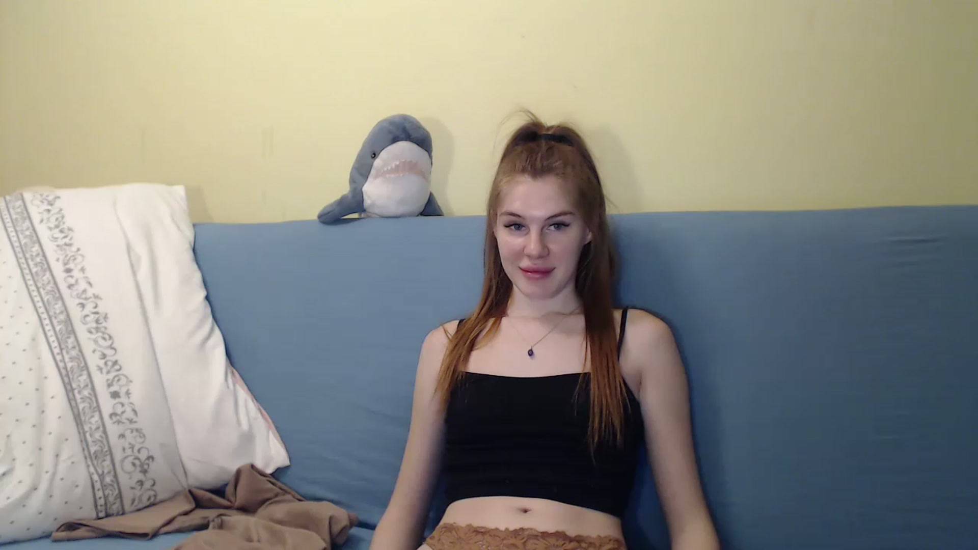 Gallery image thumbnail from Vesnyshka's myfreecams stream on, 02/17/2023, 18:46 image 1 of 20