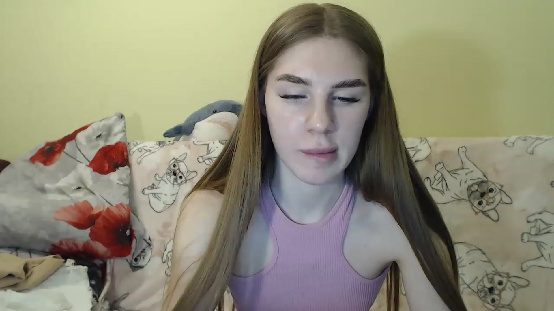 Gallery image thumbnail from Vesnyshka's myfreecams stream on, 03/01/2023, 18:59 image 13 of 20