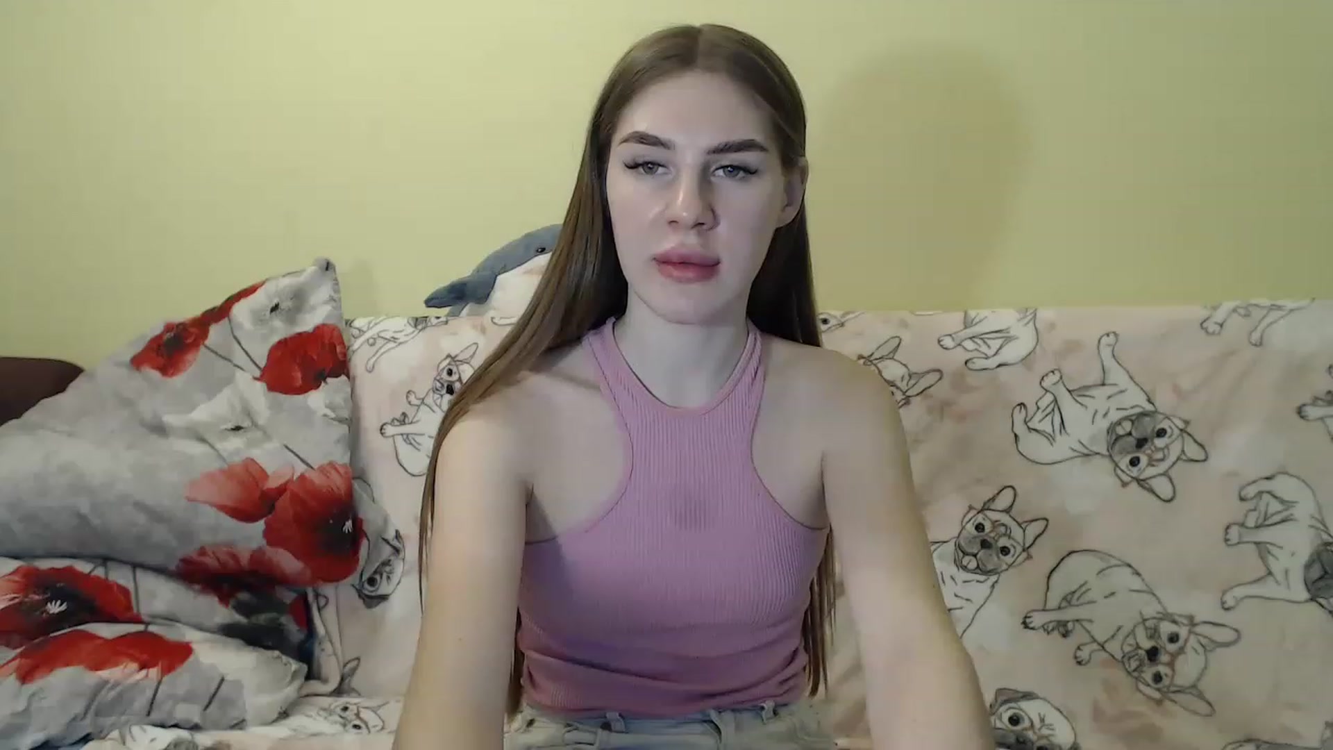 Gallery image thumbnail from Vesnyshka's myfreecams stream on, 03/01/2023, 20:33 image 11 of 20