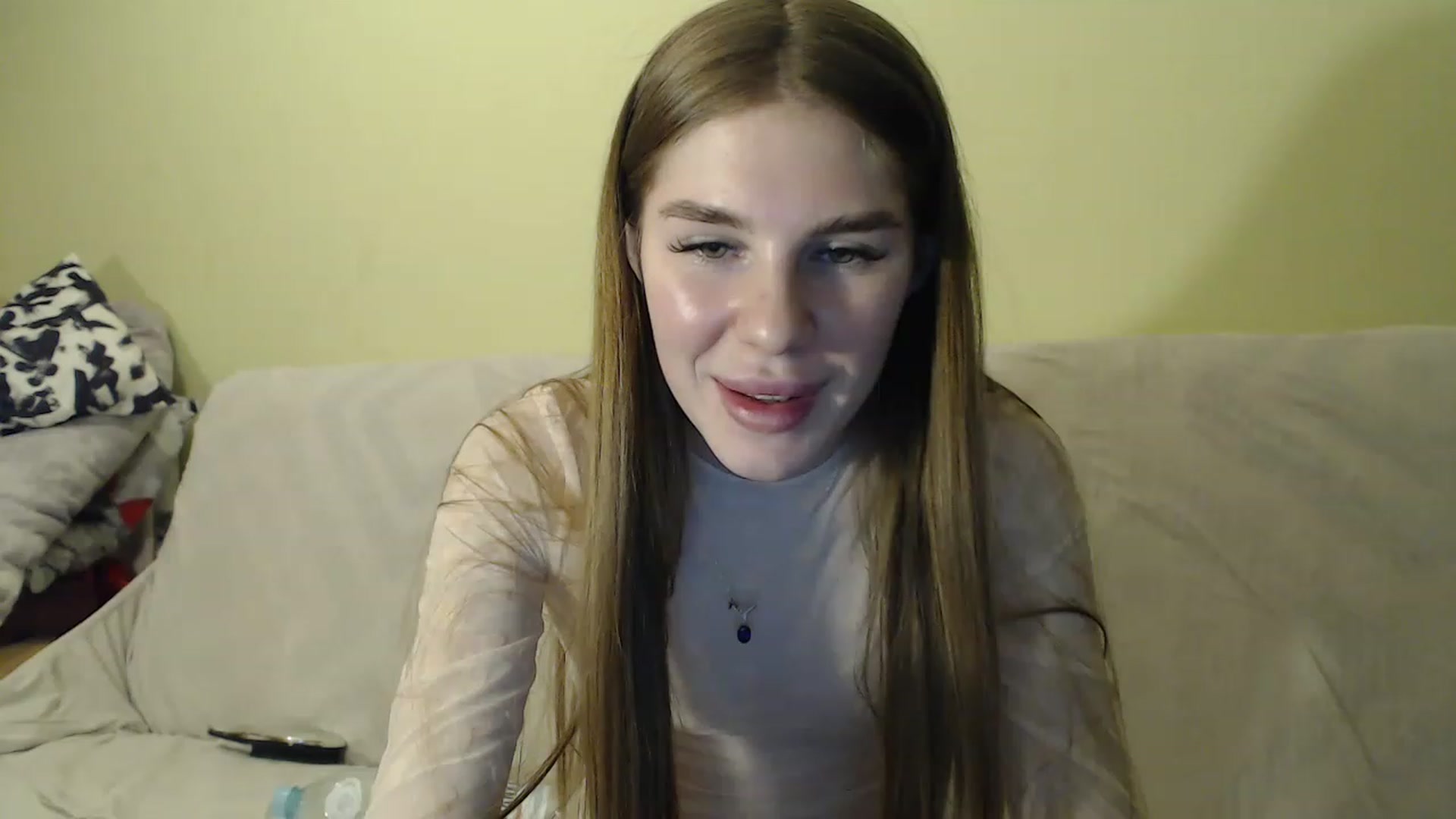 Gallery image thumbnail from Vesnyshka's myfreecams stream on, 03/19/2023, 19:57 image 13 of 20