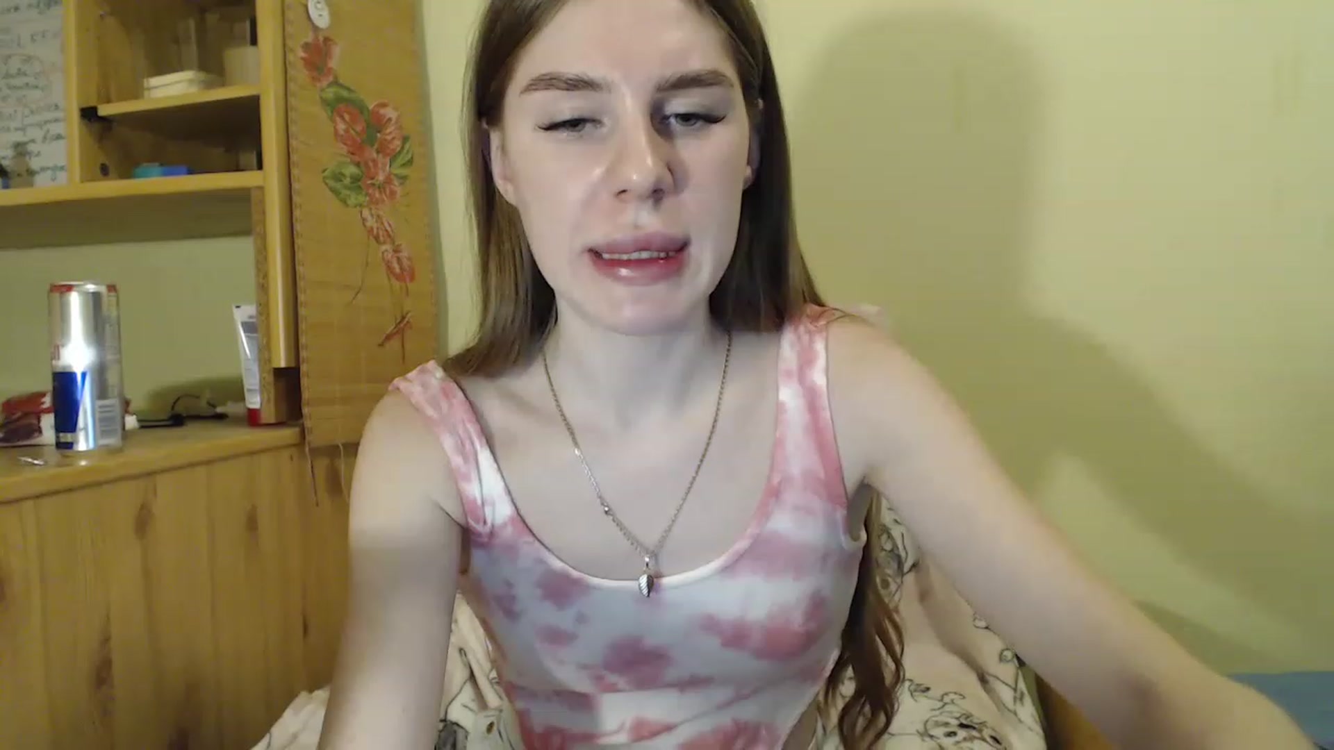 Gallery image thumbnail from Vesnyshka's myfreecams stream on, 03/22/2023, 18:27 image 9 of 20