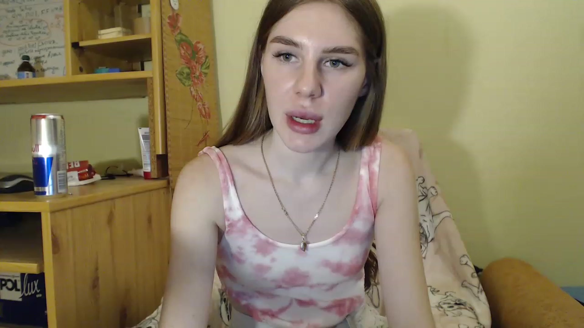 Gallery image thumbnail from Vesnyshka's myfreecams stream on, 03/22/2023, 18:27 image 4 of 20