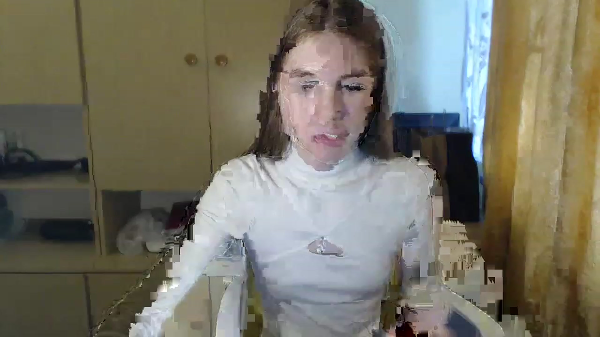 Gallery image thumbnail from Vesnyshka's myfreecams stream on, 03/30/2023, 15:42 image 11 of 20