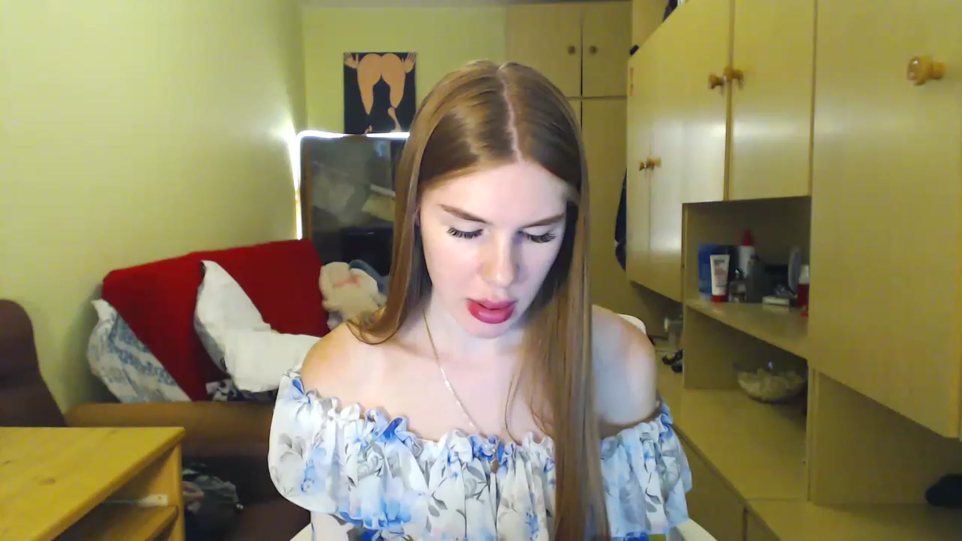 Gallery image thumbnail from Vesnyshka's myfreecams stream on, 06/11/2023, 15:24 image 20 of 20