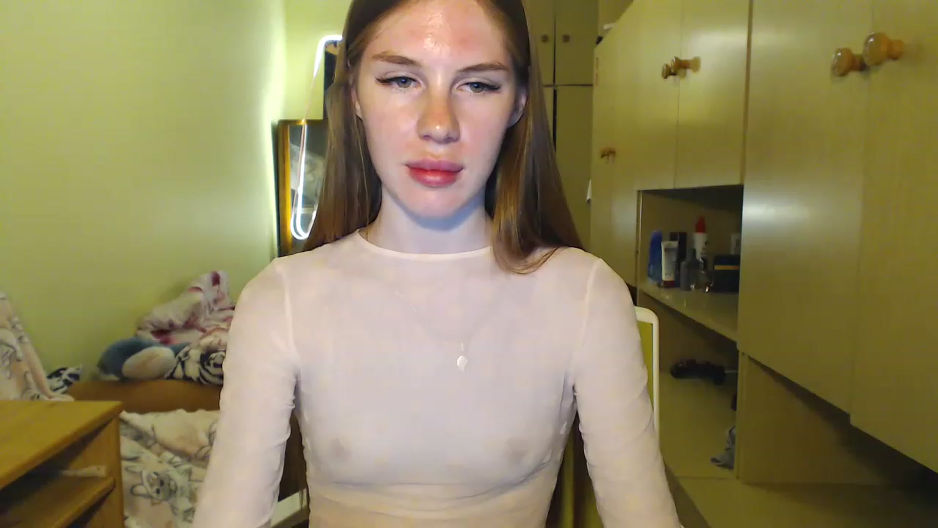 Gallery image thumbnail from Vesnyshka's myfreecams stream on, 06/22/2023, 19:07 image 5 of 20