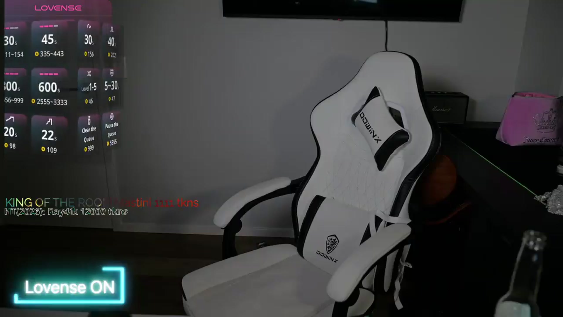 Gallery image thumbnail from Vesnyshka_'s myfreecams stream on, 08/08/2026, 05:23 image 19 of 20
