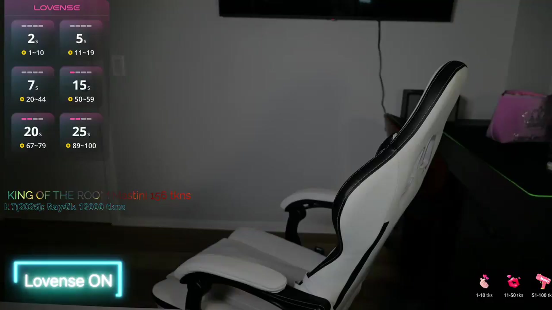 Gallery image thumbnail from Vesnyshka_'s myfreecams stream on, 08/10/2026, 04:51 image 12 of 20
