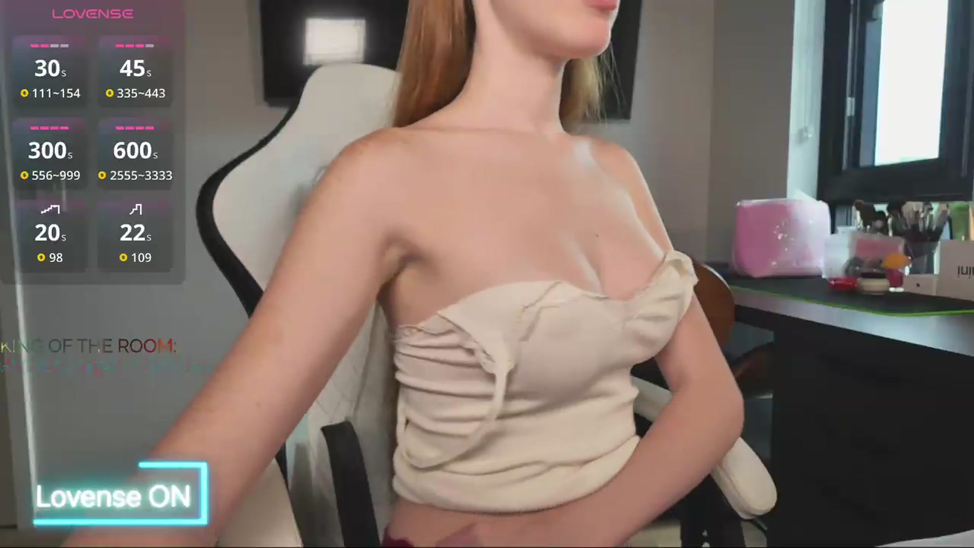 Gallery image thumbnail from Vesnyshka_'s myfreecams stream on, 08/14/2026, 04:54 image 4 of 20