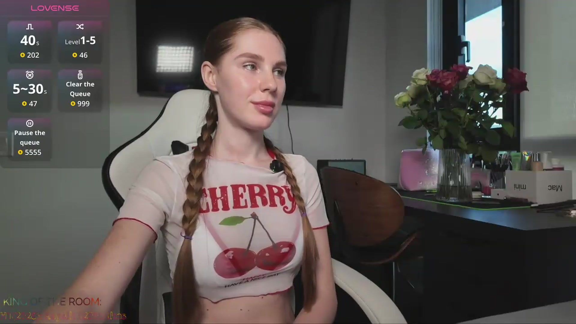 Gallery image thumbnail from Vesnyshka_'s myfreecams stream on, 09/04/2026, 02:09 image 2 of 20