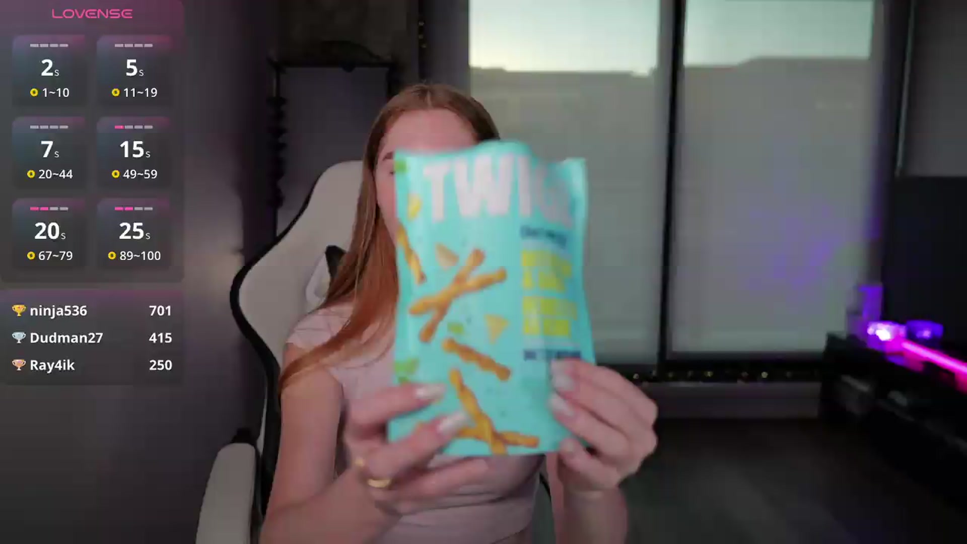 Gallery image thumbnail from Vesnyshka_'s myfreecams stream on, 09/14/2026, 02:06 image 1 of 20