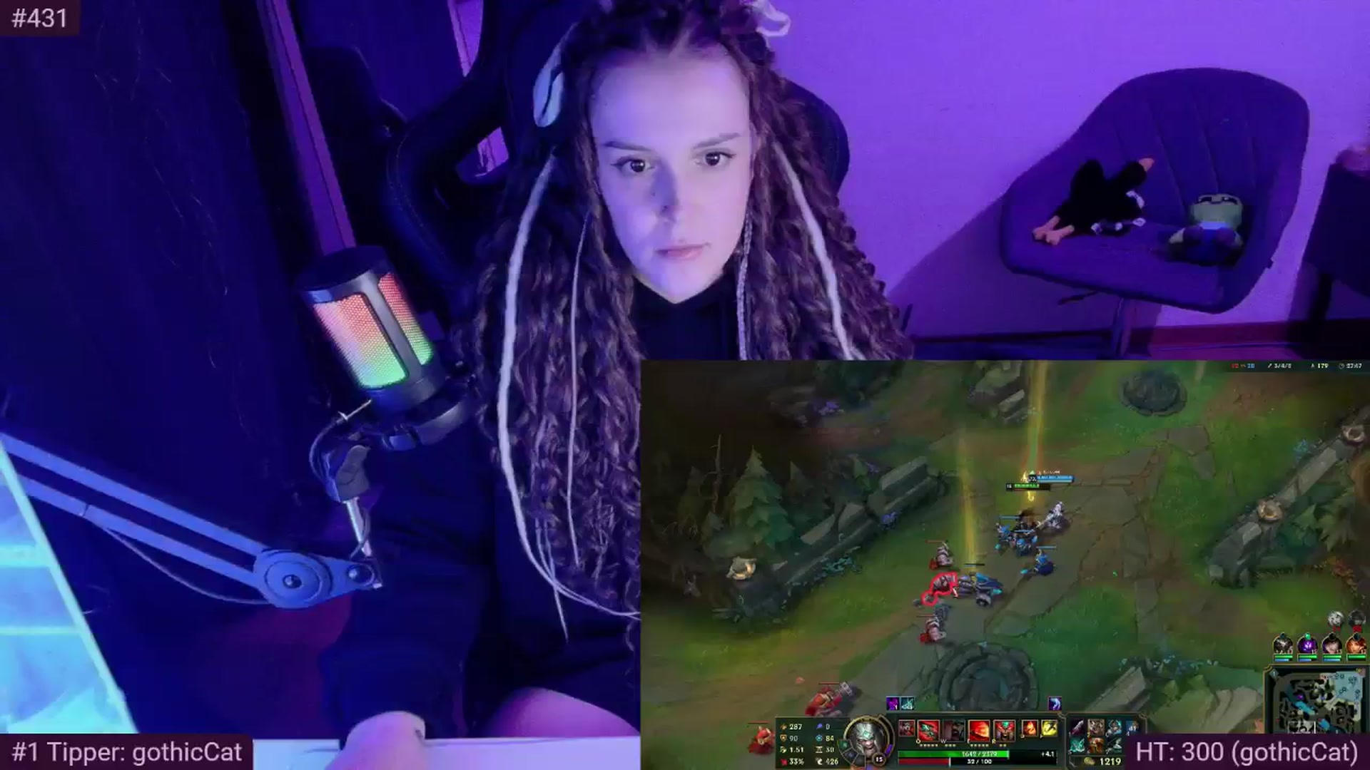 Gallery image thumbnail from VexKys's myfreecams stream on, 05/12/2024, 20:59 image 13 of 20