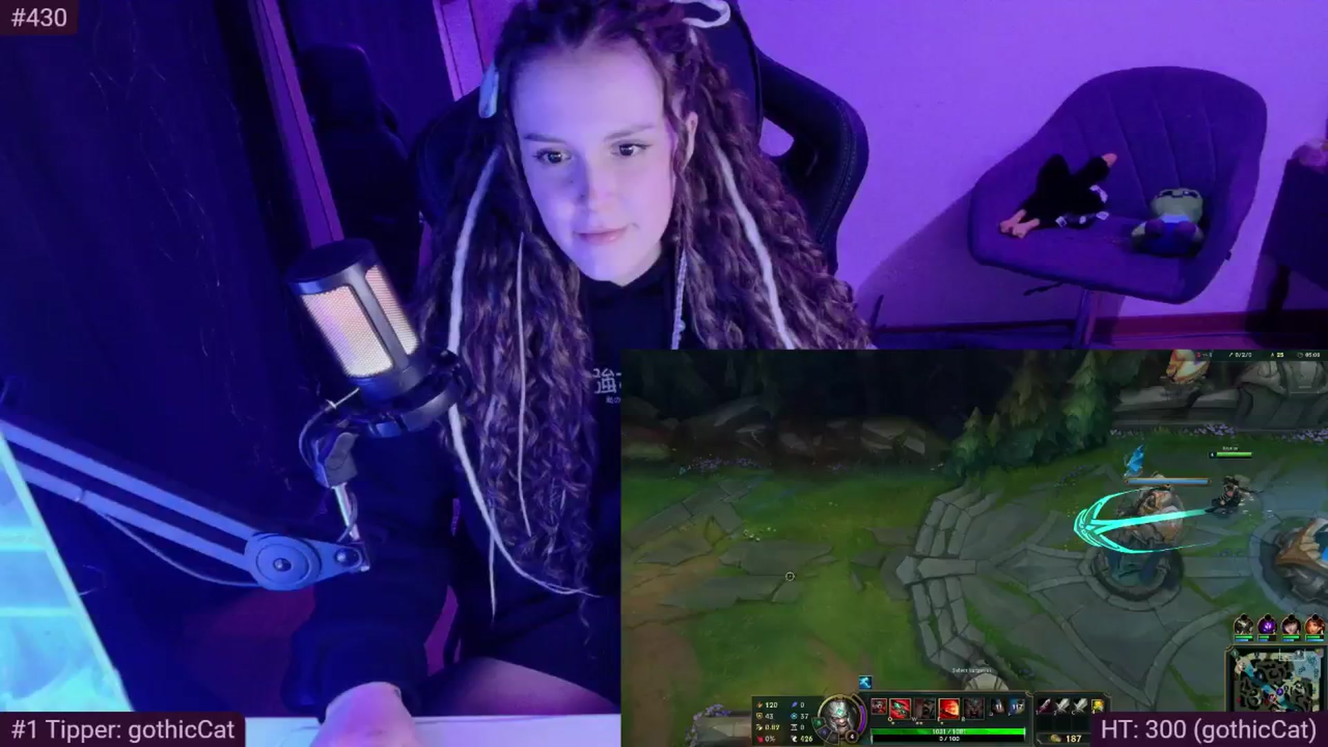 Gallery image thumbnail from VexKys's myfreecams stream on, 05/12/2024, 20:59 image 10 of 20