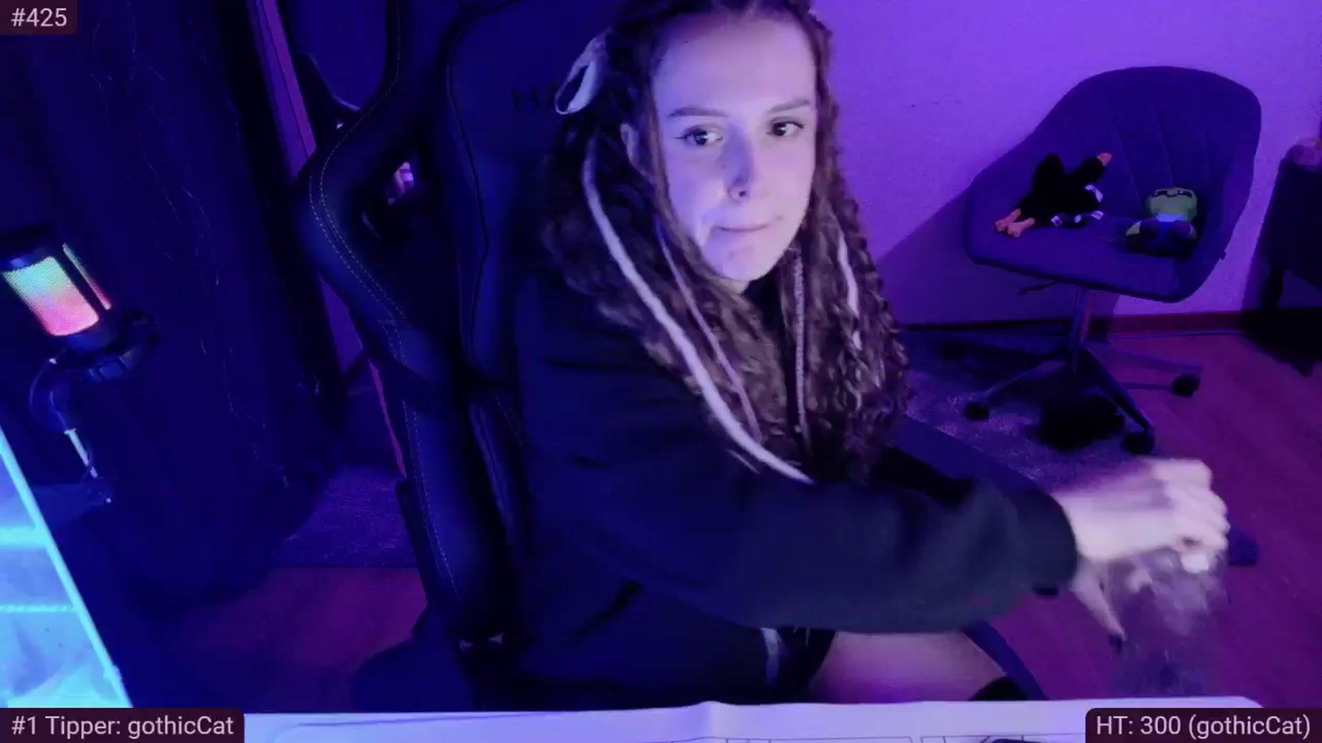 Gallery image thumbnail from VexKys's myfreecams stream on, 05/12/2024, 20:59 image 20 of 20