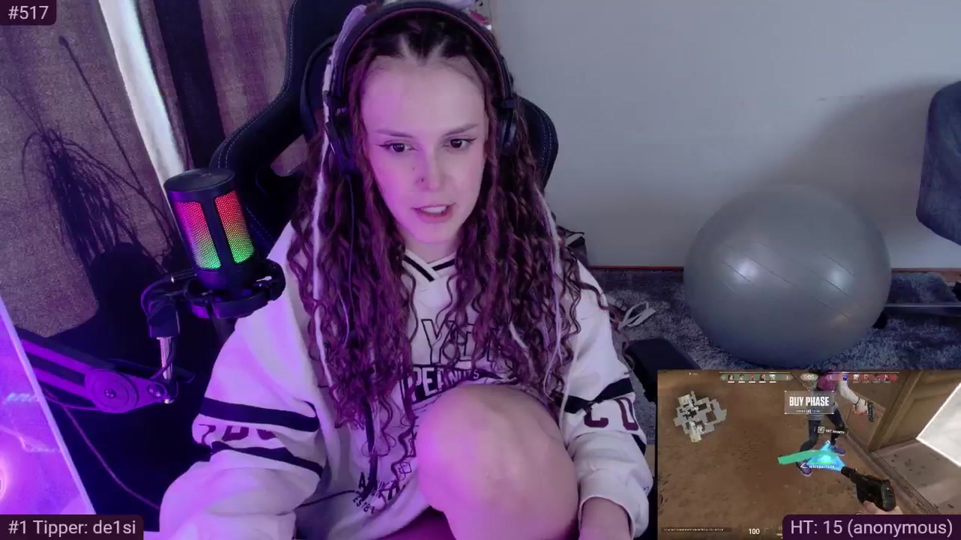Gallery image thumbnail from VexKys's myfreecams stream on, 05/19/2024, 16:12 image 9 of 20