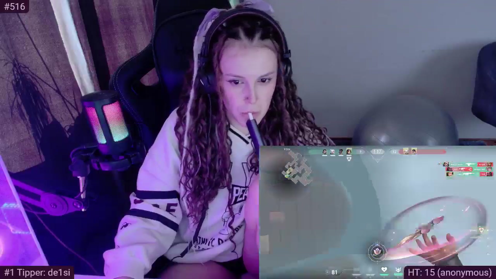 Gallery image thumbnail from VexKys's myfreecams stream on, 05/19/2024, 16:12 image 16 of 20