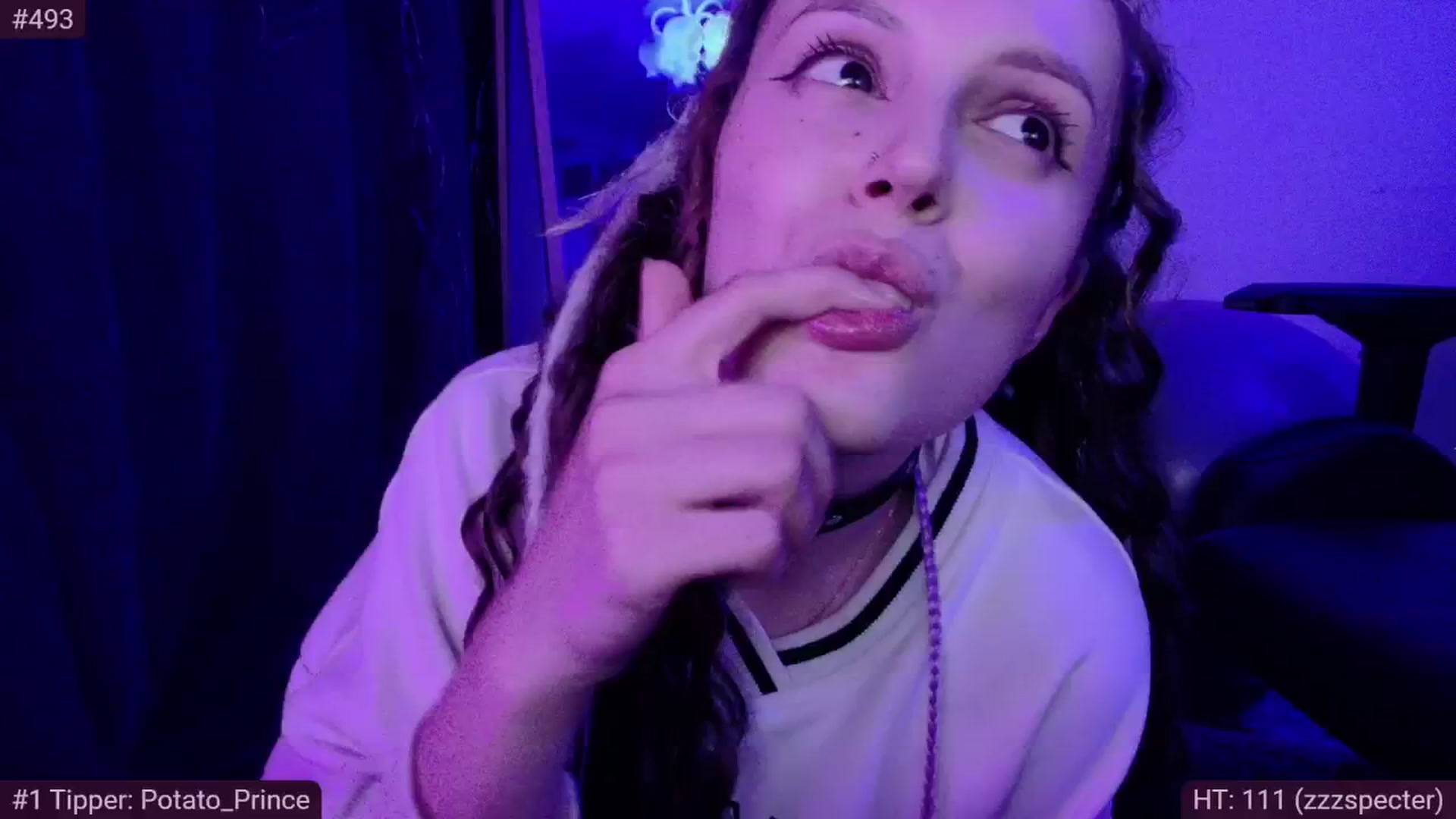 Gallery image thumbnail from VexKys's myfreecams stream on, 05/20/2024, 01:51 image 18 of 20