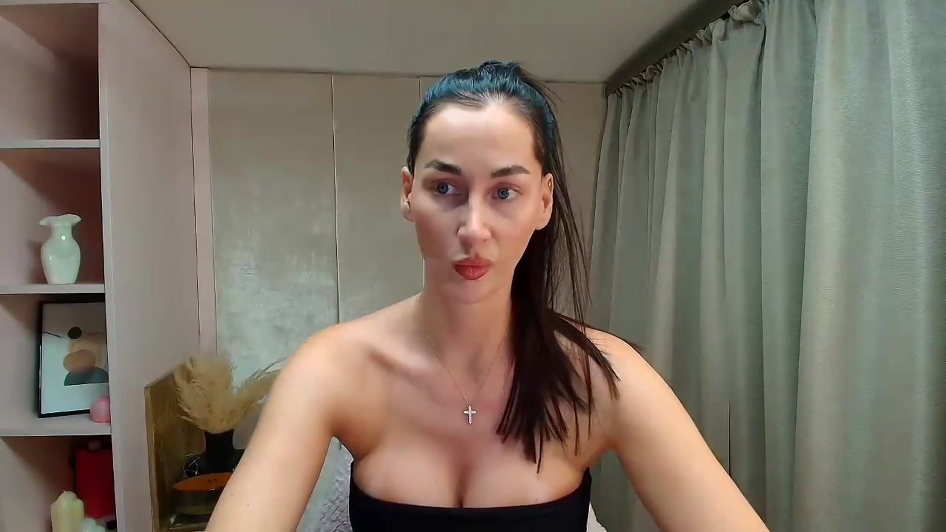 Gallery image thumbnail from Vexyra's myfreecams stream on, 07/02/2026, 20:28 image 8 of 20
