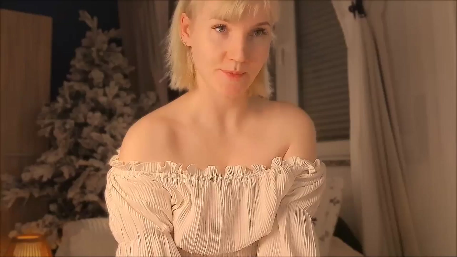 Gallery image thumbnail from ViTheGoddess's myfreecams stream on, 01/07/2026, 17:34 image 14 of 20