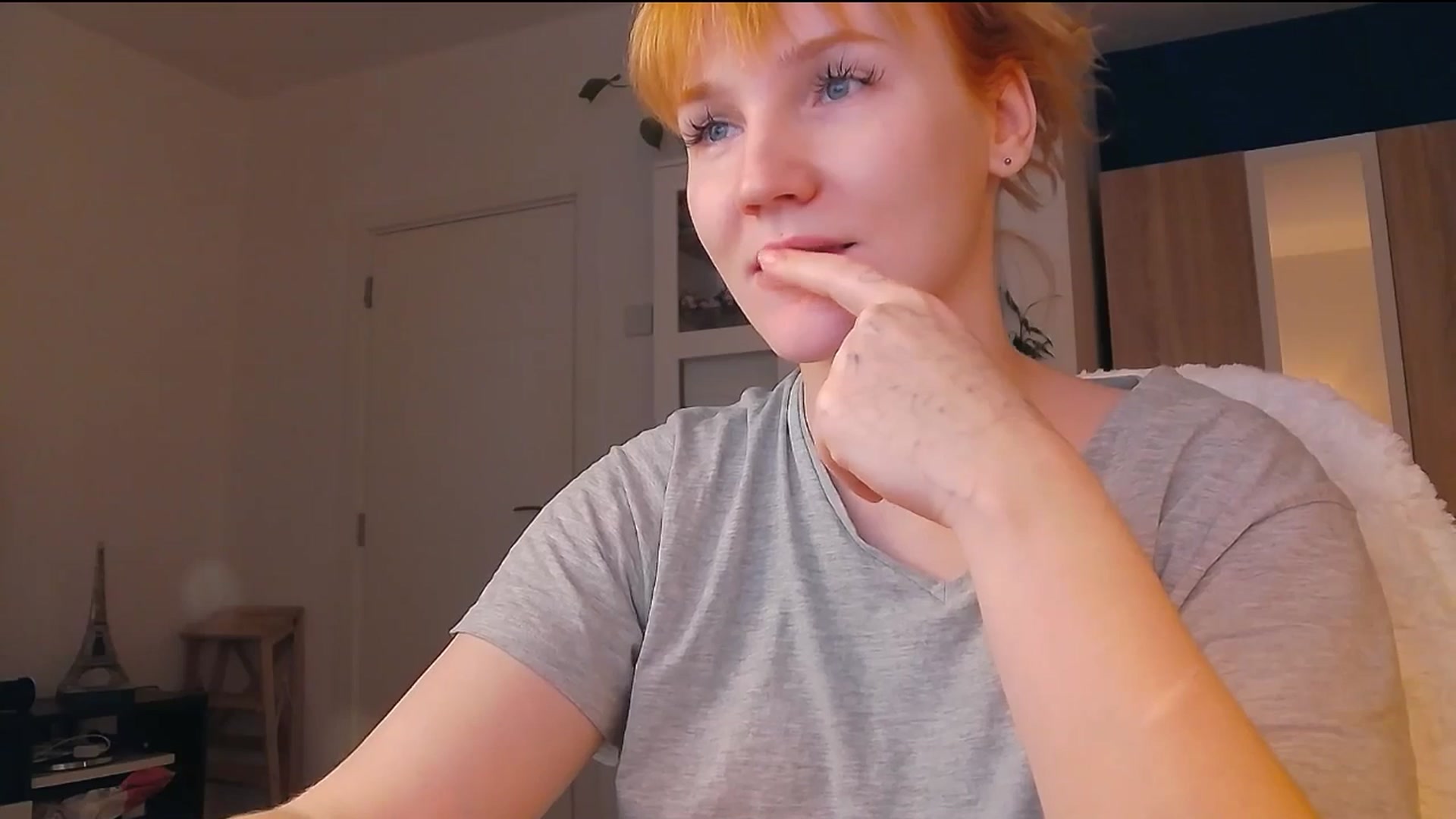 Gallery image thumbnail from ViTheGoddess's myfreecams stream on, 02/13/2026, 23:13 image 14 of 20