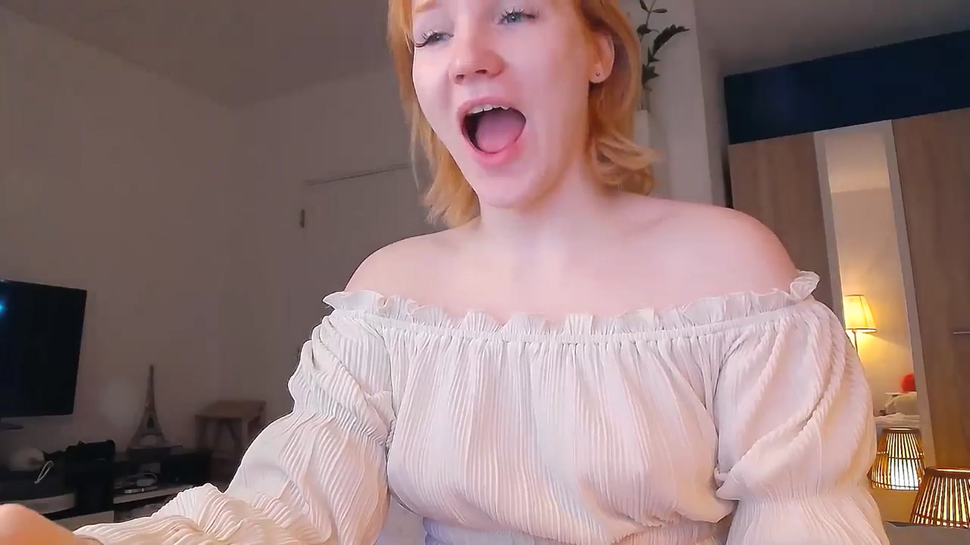 Gallery image thumbnail from ViTheGoddess's myfreecams stream on, 02/15/2026, 07:47 image 2 of 20