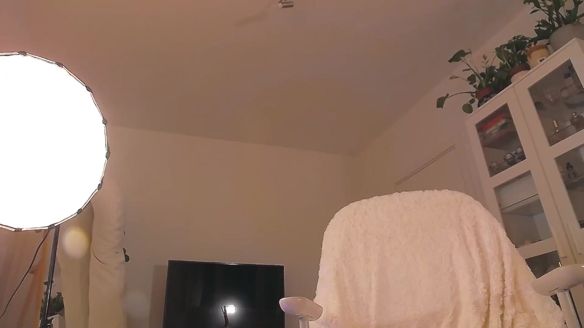 Gallery image thumbnail from ViTheGoddess's myfreecams stream on, 02/19/2026, 19:46 image 16 of 20
