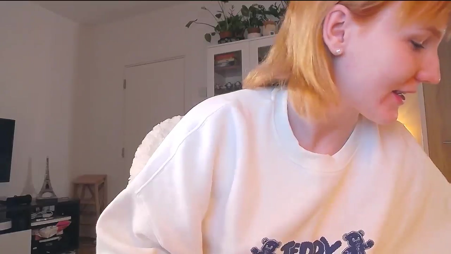 Gallery image thumbnail from ViTheGoddess's myfreecams stream on, 02/20/2026, 20:58 image 12 of 20