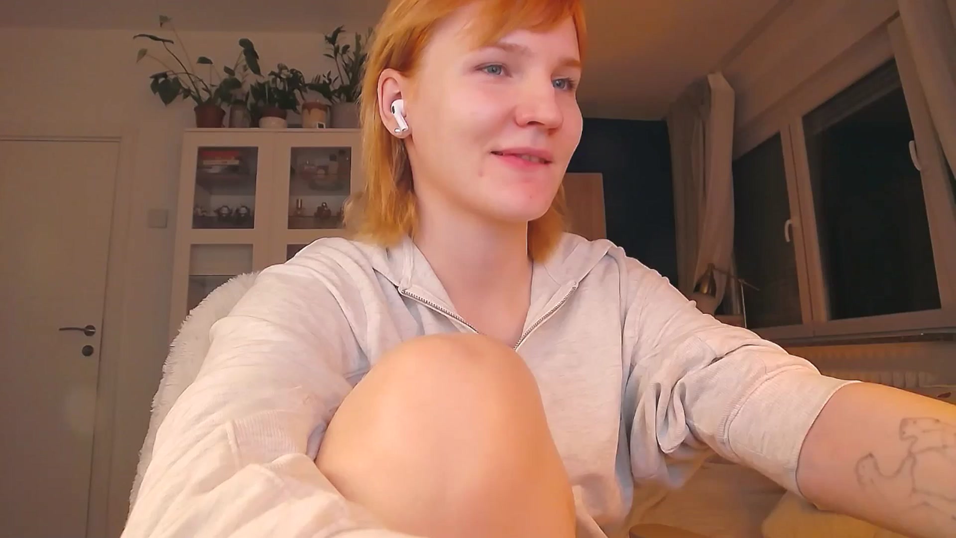 Gallery image thumbnail from ViTheGoddess's myfreecams stream on, 02/26/2026, 23:02 image 17 of 20