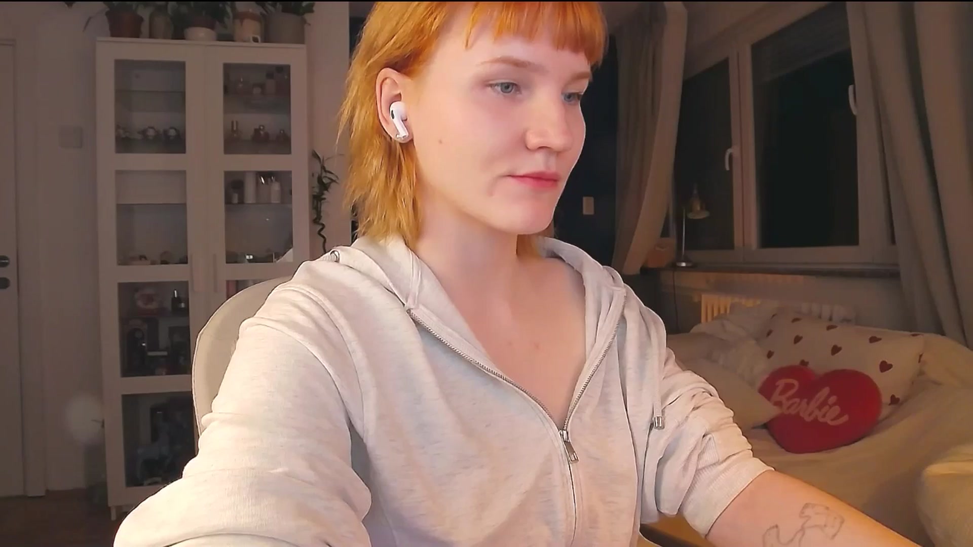 Gallery image thumbnail from ViTheGoddess's myfreecams stream on, 03/04/2026, 21:14 image 19 of 20
