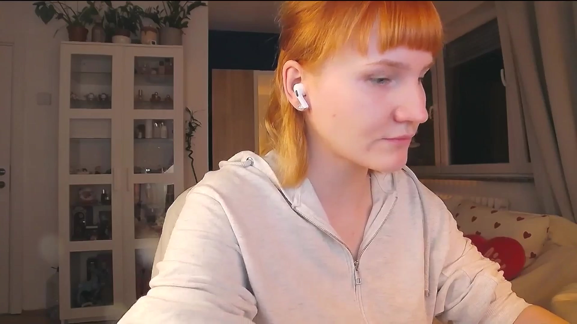 Gallery image thumbnail from ViTheGoddess's myfreecams stream on, 03/04/2026, 21:14 image 15 of 20